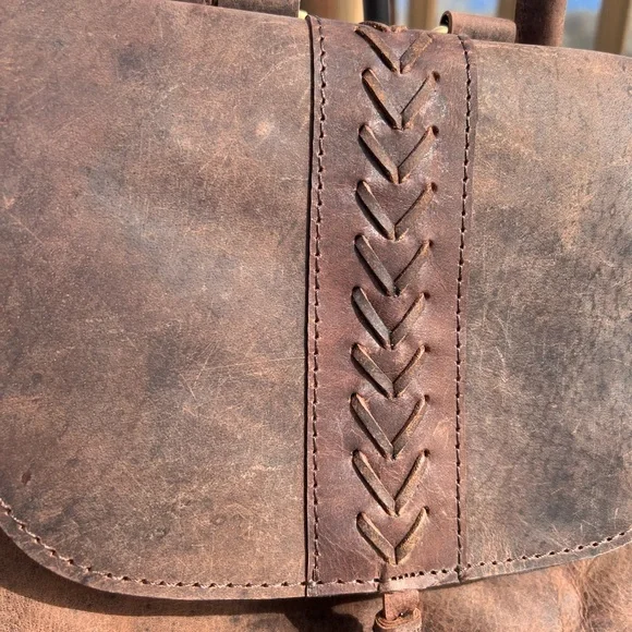 SALE BOHO CHIC Genuine brown buffalo leather bag backpack flap tassel New - Picture 8 of 12